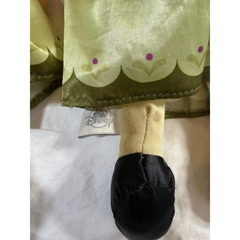 Disney Elsa & Anna plush dolls